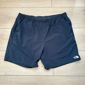 The North Face black hybrid shorts XXL